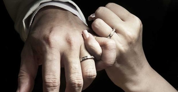 Gli appuntamenti online portano a matrimoni più forti?