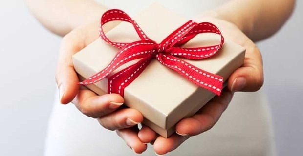 Kerstcadeautjes kopen voor je nieuwe vriendin