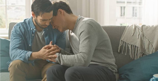 Comment savoir quand ma relation homosexuelle est terminée et que puis-je faire à ce sujet?